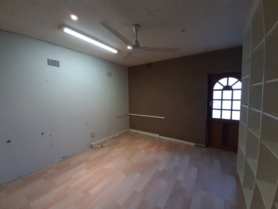4 Bedroom Property for Sale in Vincent Eastern Cape